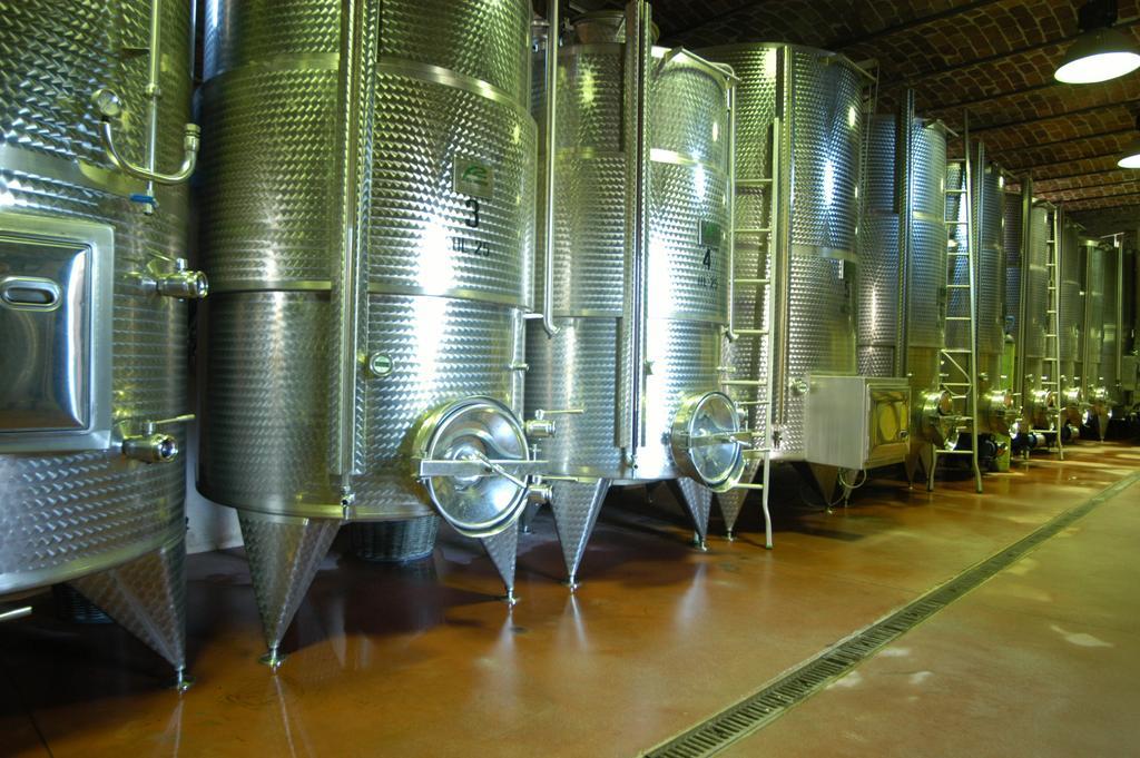 La Giribaldina Winery & Farmhouse Calamandrana Exterior foto